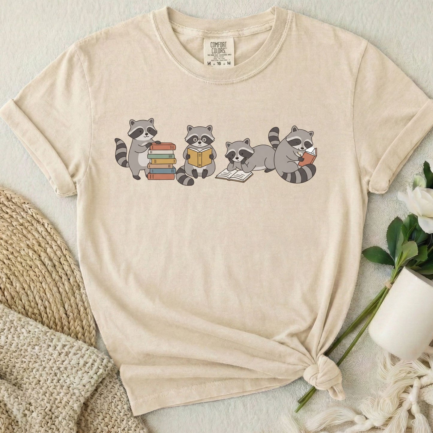 Raccoons Reading
